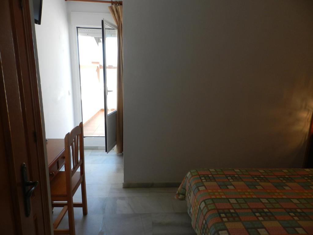 Hostal El Alferez Vejer de la Frontera Exterior foto